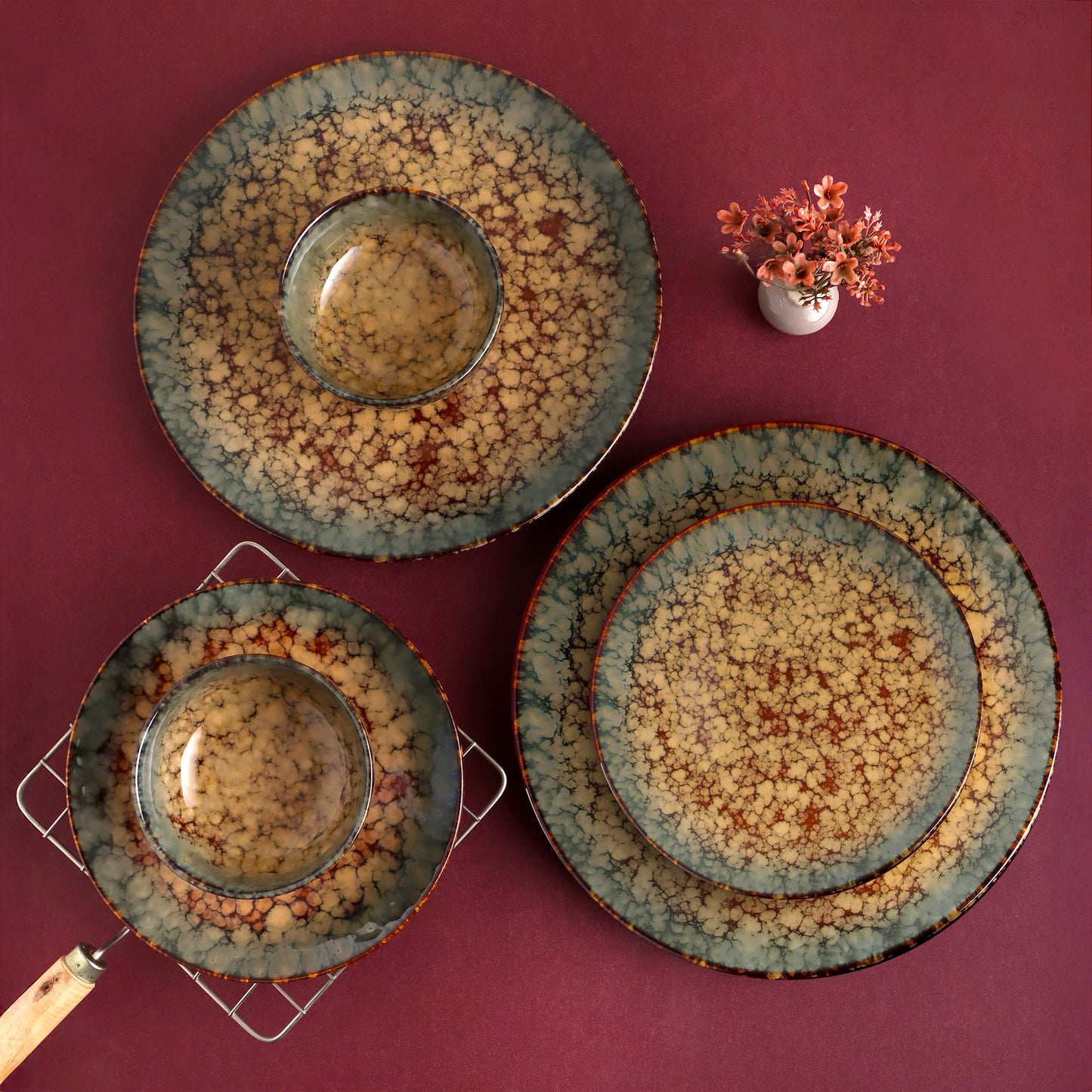 KLÉ Ceramics Essentials Dinner Set | 2 Dinner Plates, 2 Quarter Plates and 2 Bowls (225ml) | Microwave and Oven Safe - 100% Handmade. (Marrakesh Ember)